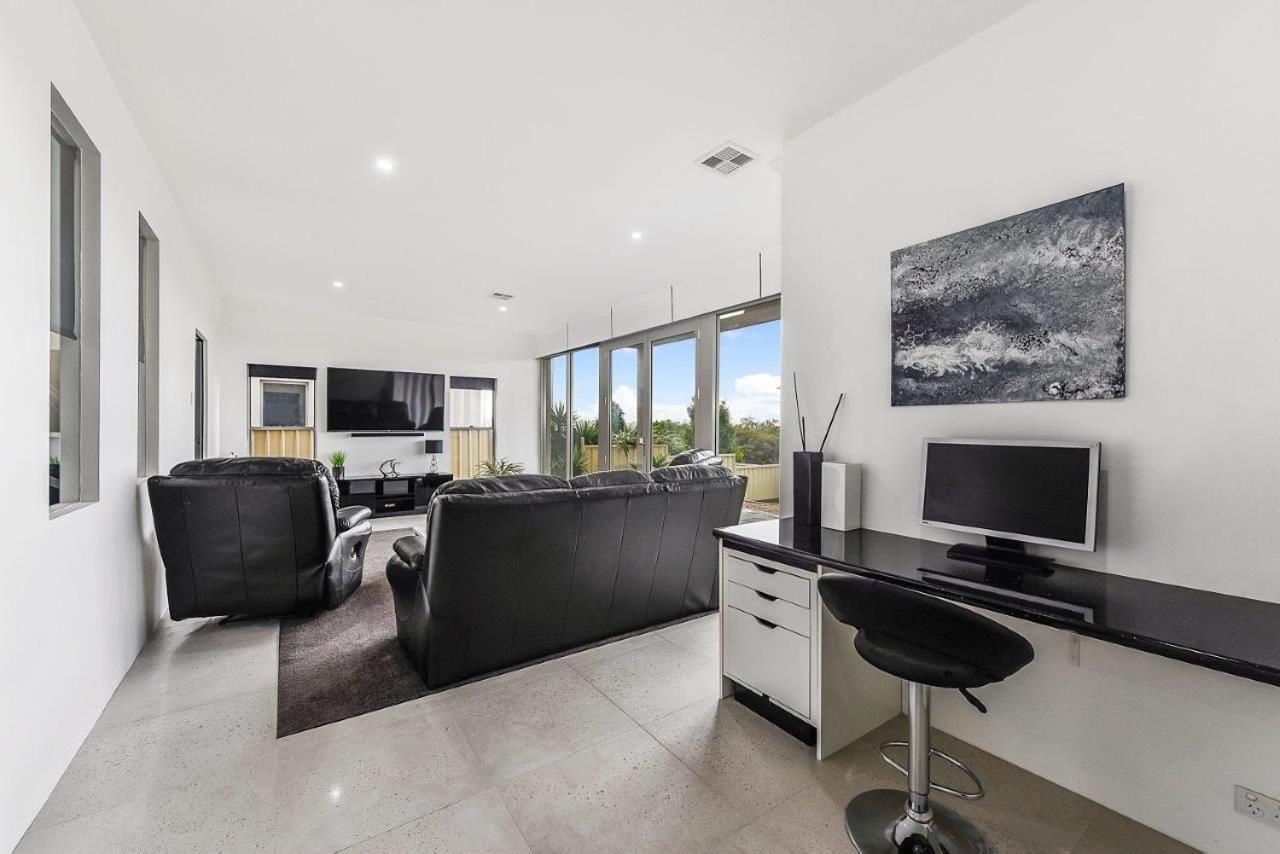 Апартаменты Kennedy Executive Townhouse Маунт-Гамбье Экстерьер фото